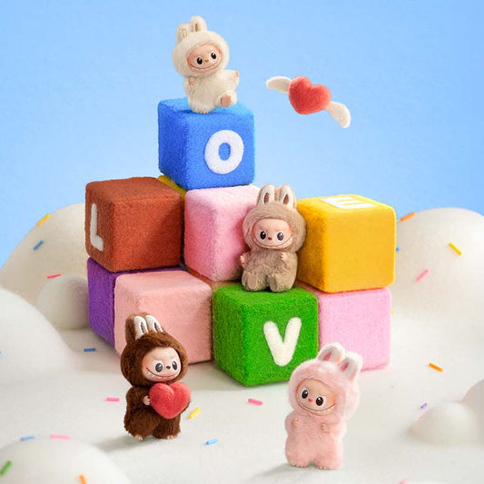 Mini Labubu-Pin for Love (10.5cm)